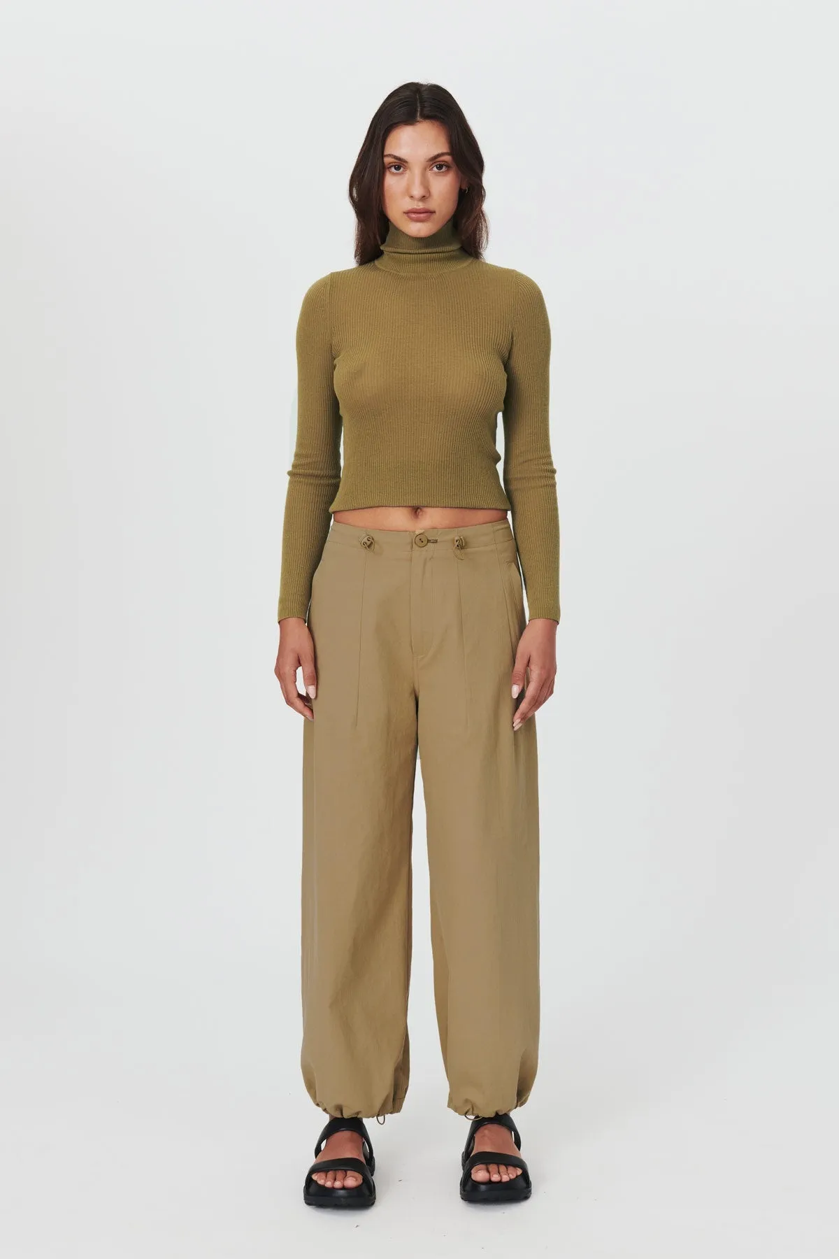 Parachute Pants Ecru Olive